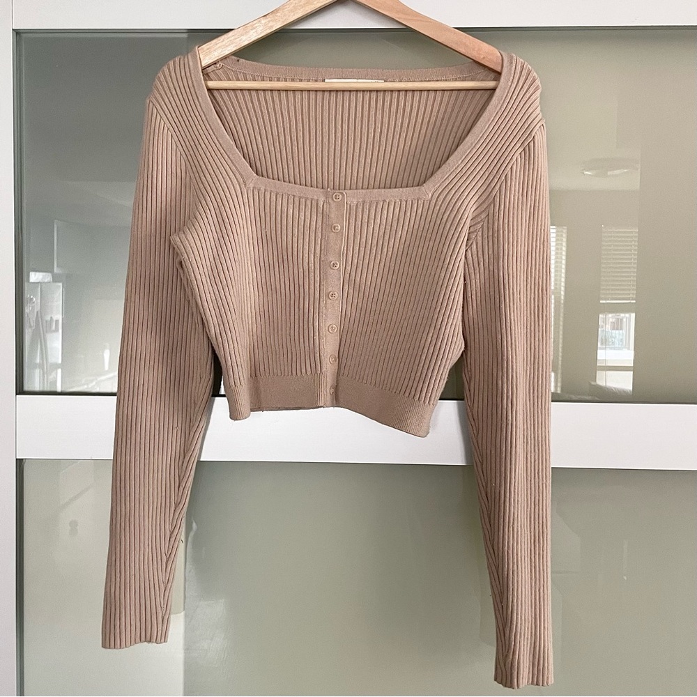 Abercrombie & Fitch Sweater Crop Top (M)